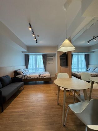 Fully Furnished Studio Unit at Solinea for Rent