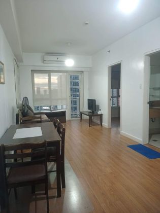 Fully Furnished 2 Bedroom with Balcony in Grand Midori Makati