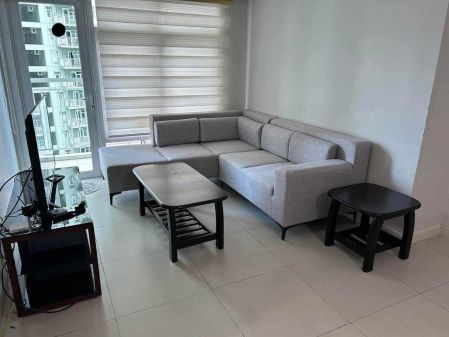 Two Serendra at Red Oak Bgc Taguig City TS106321