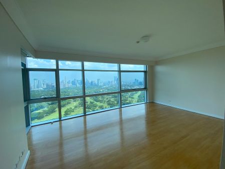Unfurnished 3 Bedroom Pacific Plaza BGC for Rent