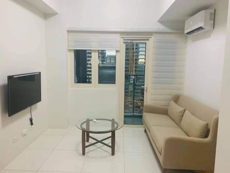 2 Bedroom Condo for Rent in Central Park West BGC Taguig City