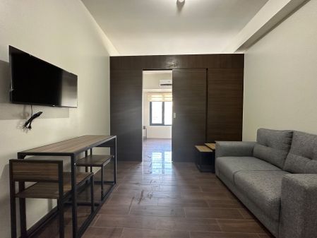 Furnished 1BR Unit for Rent in Ayala Makati