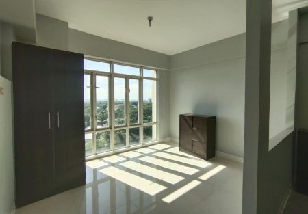 For Lease Bare Stamford Mckinley Hill Taguig