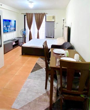Fully Furnished Studio Unit with Golf Course view
