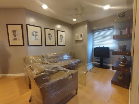 Fully Furnished 1 Bedroom for Rent in One Gateway Place Pioneer