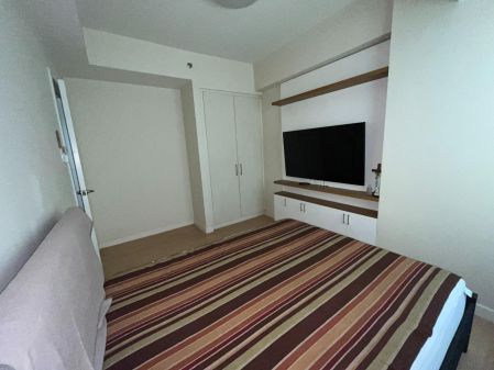 Fully Furnished 1BR Unit at the Grove by Rockwell Pasig