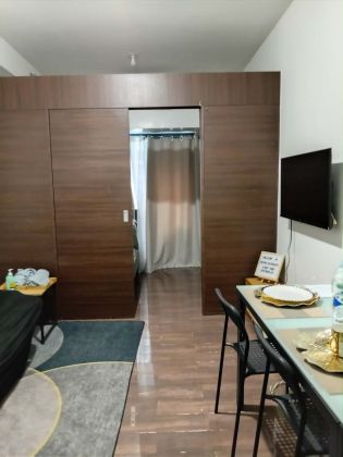 For Rent 1BR with Balcony at Air Residences  Makati 