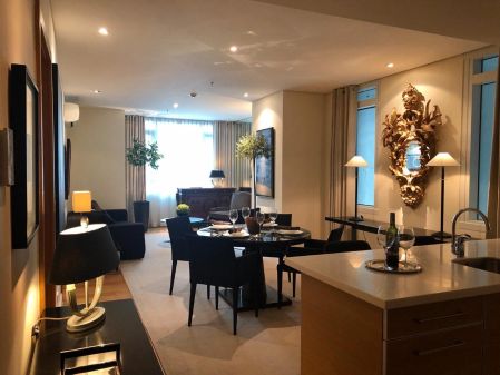For Lease 1BR with Flex Room at Park Terraces Point Tower