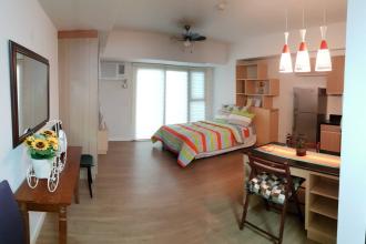 Fully Furnished Studio Unit at One Maridien for Rent
