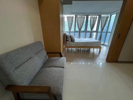 For Lease Modern Fully Furnished 1BR at Uptown Parksuites