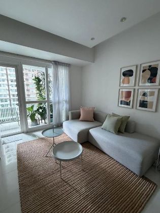 Fully Furnished 2 Bedroom Unit at One Uptown Residence for Rent