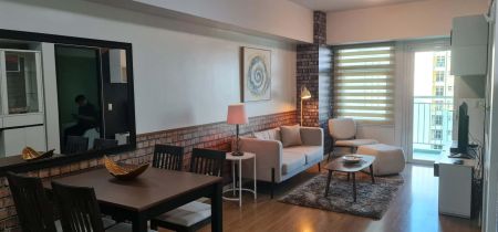 Spacious 1BR with Parking in Meranti Two Serendra Bgc