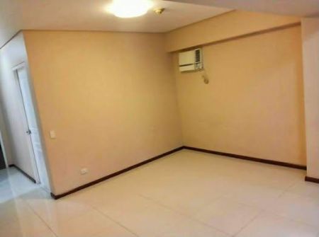 Pristine Unfurnished 2BR Unit with Parking at the Columns