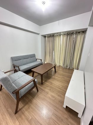 Semi Furnished 1 Bedroom Unit at Solstice Tower for Rent