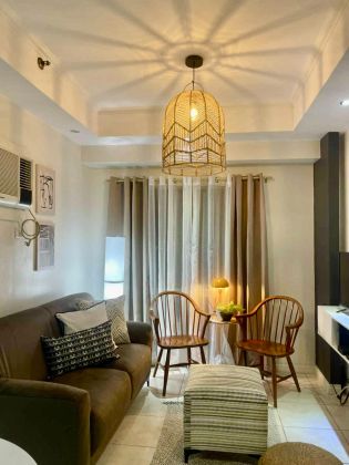  Cozy 2BR Condo - Avida Towers Sucat