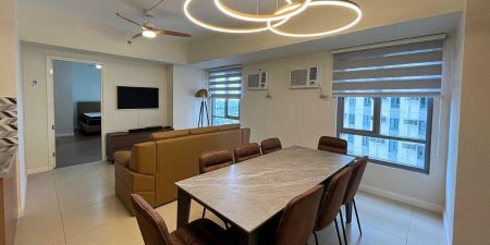 For Rent 3BR Condo Unit at The Vantage in Kapitolyo by Rockwell