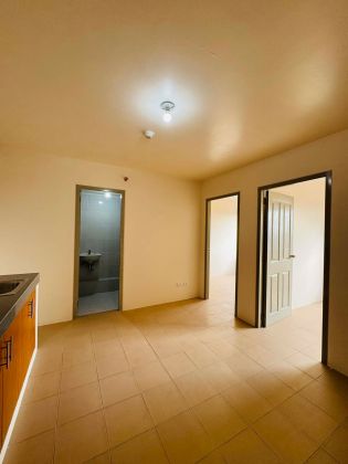 2 Bedroom Condo Unit with Aircon for Only 15K