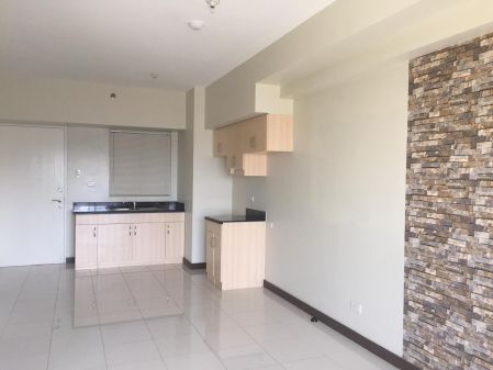 Two (2) Bedroom Condo Unit Unfurnished in Sheridan Towers Pasig n