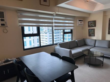 Furnished and Spacious 1 Bedroom Loft in The Fort Residences BGC