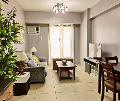 Bgc Condo 2 Bedroom 1 Small Room and 2 Toilet and Bath