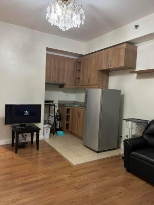 Fully Furnished 1BR for Rent in Grand Midori Makati