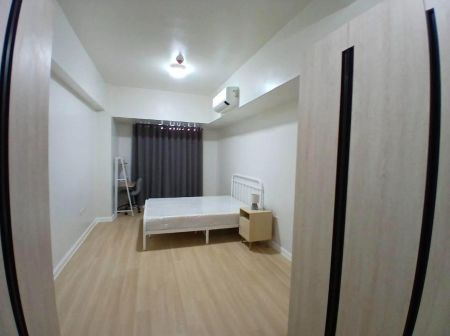 3BR Corner Unit with Parking in Mandani Bay Suites Tower 1