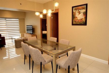 Fully Furnished 2 Bedroom Unit in Signa Designer Residences