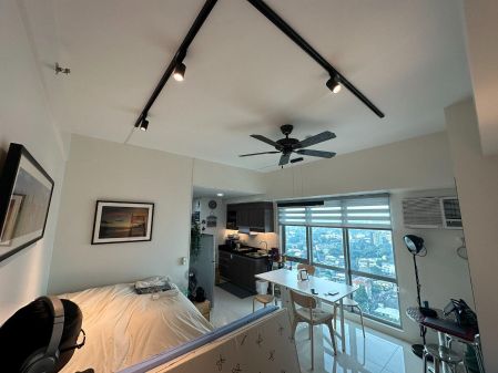 Executive Studio Unit at The Olive Place Mandaluyong