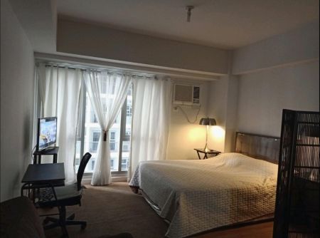 Fully Furnished Studio Unit at The Maridien for Rent