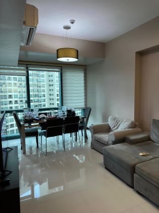 Fully Furnished 1 Bedroom for Rent in 8 Forbestown Road Taguig