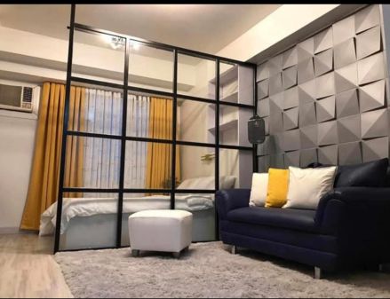 For Rent Studio with Parking at The Grove By Rockwell 