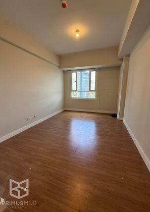 For Lease Studio Condo Unit at the Arton Rockwell