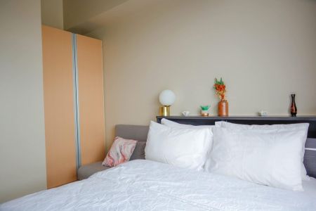 Fully Furnished Studio Unit with Amazing View