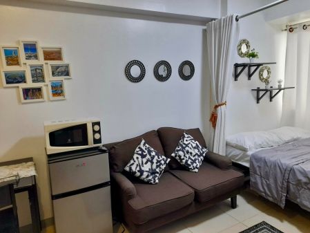 Fully Furnished Unit Studio Unit at Avida Towers Prime Taft