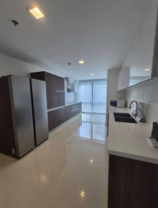 Fully Furnished 4 Bedroom Unit at West Gallery Place for Rent
