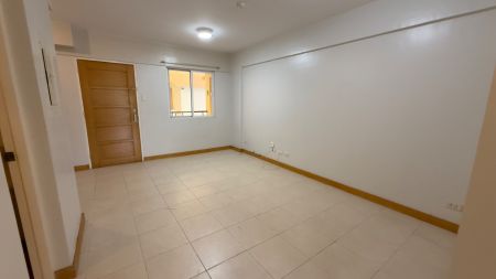 H515 Cedar Crest Taguig 2 Bedroom Condo for Rent Dmci Homes