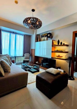 Golf Course View 1 Bedroom in Bellagio Tower 1  BGC