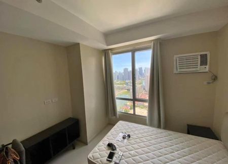Fully Furnished Studio for Rent in Sunshine 100 City Plaza