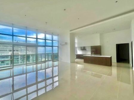 3BR Penthouse for Rent at West Gallery Place BGC 