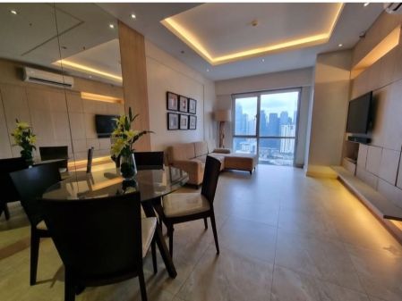 The Infinity Condo 1 Bedroom Unit for Rent