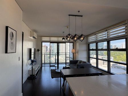 Fully Furnished 1 Bedroom Unit at Garden Towers for Rent 
