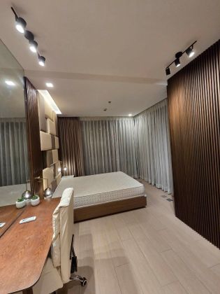 For Rent 2BR corner Unit at Uptown Ritz Residences 115k Month