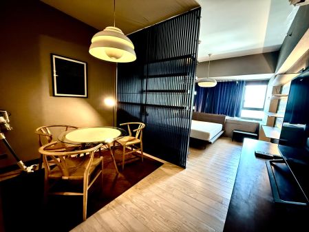 Beautifully Furnished Studio Unit at One Shangrila la Place
