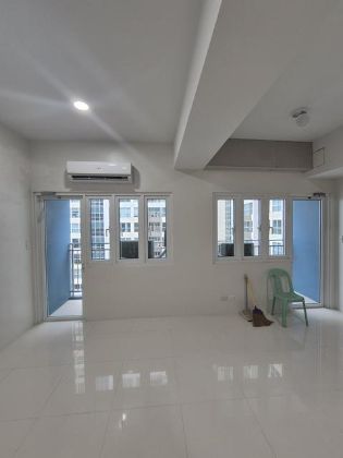 Unfurnished 3 Bedroom Unit at Park Avenue for Rent