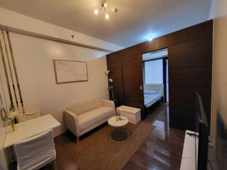 Fully Furnished 1 Bedroom Unit at Air Residences for Rent