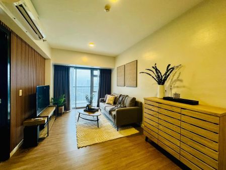For Rent Park Triangle BGC Taguig PT601111