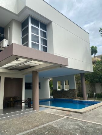 Fully Furnished Modern House in Ayala Alabang Village