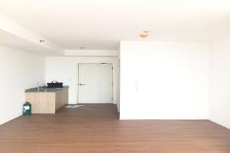 Semi Furnished 1 Bedroom For Lease in Linear Makati