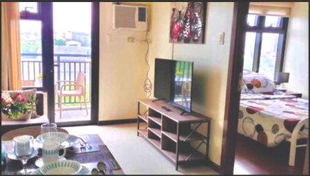 Internet Ready Furnished 1 Bedroom Unit in Azalea Place Cebu