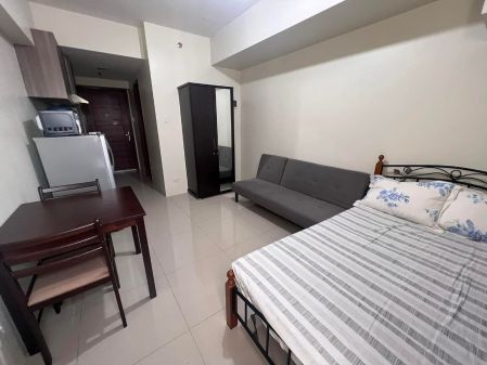 Fully Furnished Studio Unit at Horizons 101 for Rent